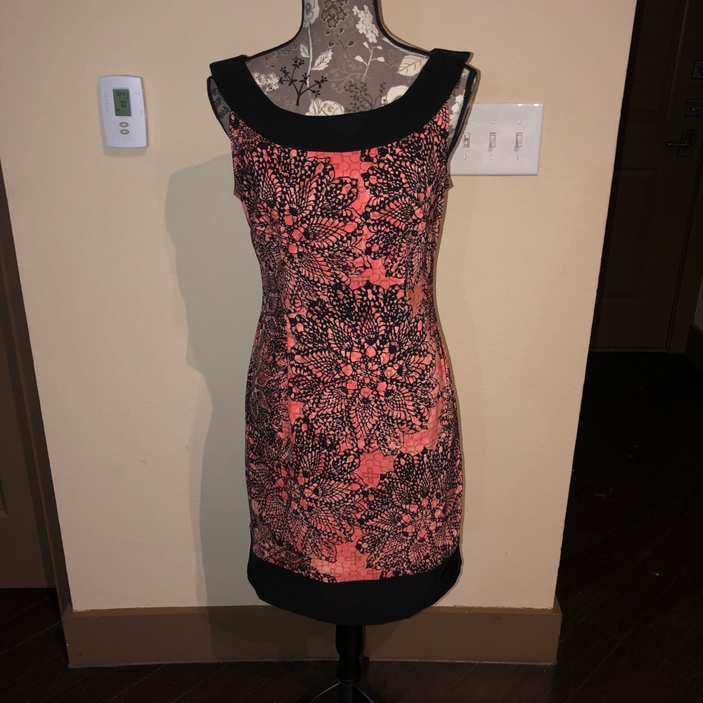 Sz 8 dress
